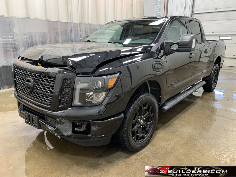 2019 Nissan Titan XD Midnight SV